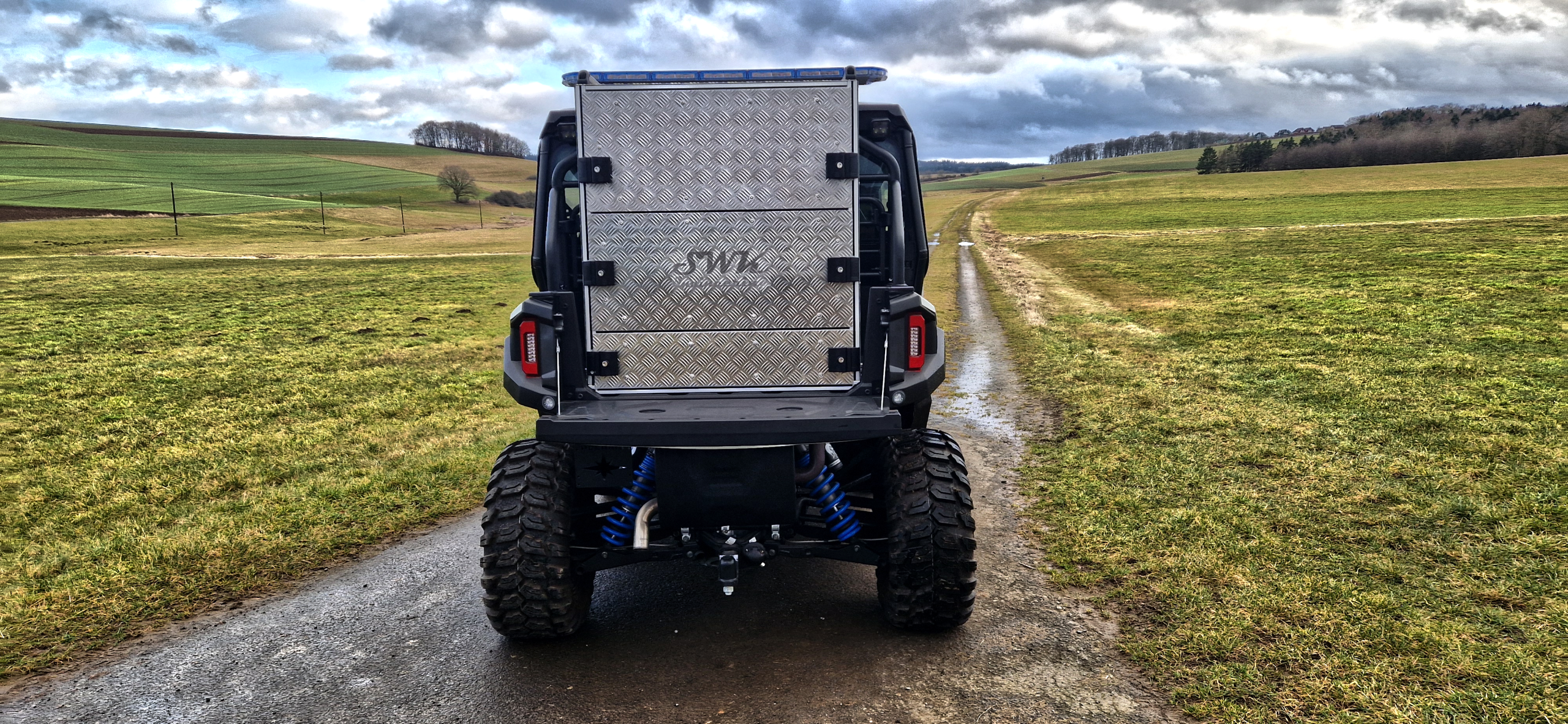 Polaris GENERAL 1000 mit SWK Multifunktionsbox – Bild 4